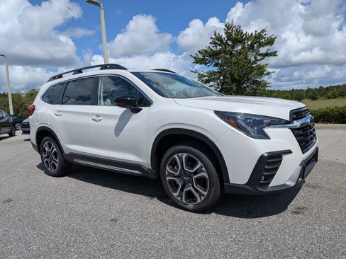 Used 2026 Subaru Ascent Limited AWD/4WD image 2