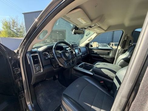 Used 2018 RAM 3500 Big Horn w/ Sport Appearance Group AWD/4WD image 15