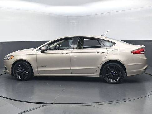 Used 2018 Ford Fusion S FWD image 8