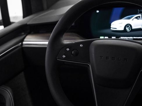 Used 2023 Tesla Model X AWD/4WD image 22