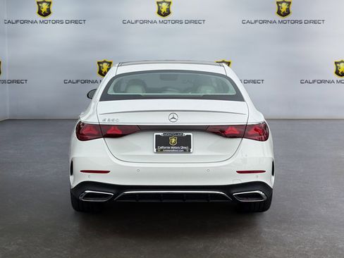 Used 2025 Mercedes-Benz E 350 Sedan image 4