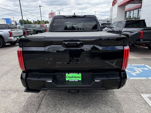 Used 2025 Toyota Tundra Platinum AWD/4WD image 5