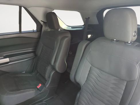 Used 2020 Ford Explorer XLT w/ Class III Trailer Tow Package image 15