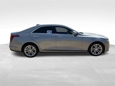 Used 2025 Cadillac CT4 Luxury image 8
