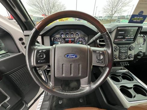 Used 2014 Ford F250 Platinum w/ FX4 Off-Road Package image 43