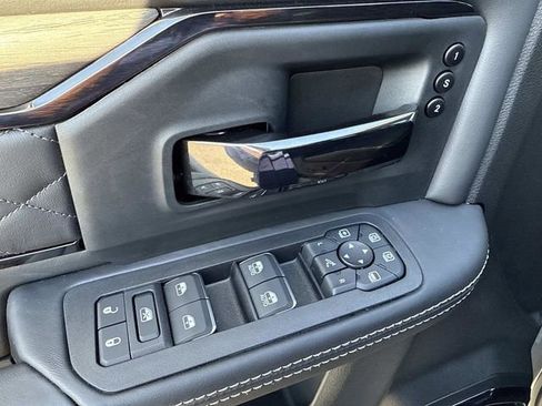 New 2026 RAM 3500 Limited image 18