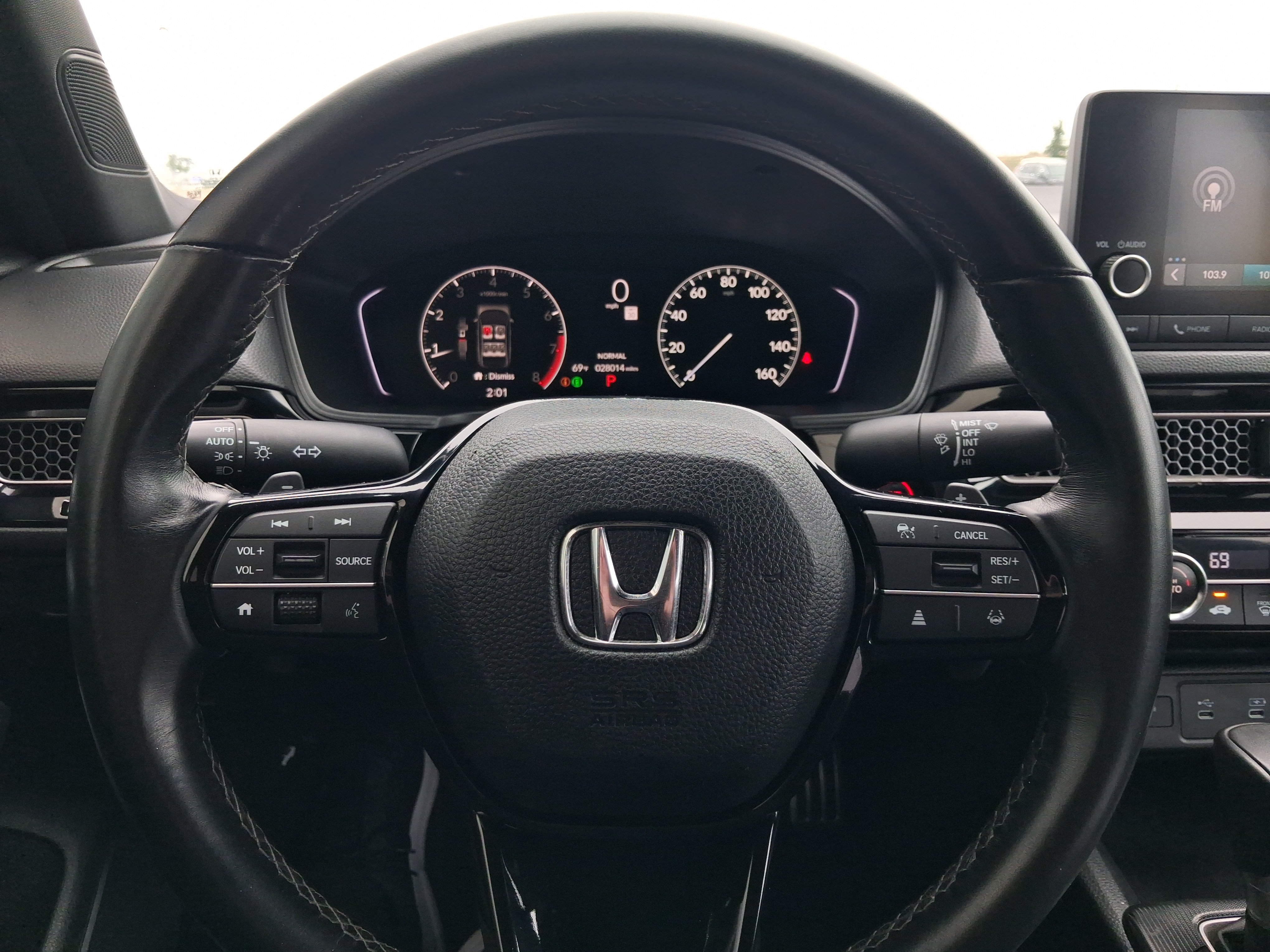 Used 2025 Honda Civic Sport image 10