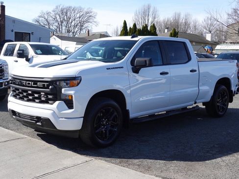 Used 2024 Chevrolet Silverado 1500 Custom w/ Rally Edition AWD/4WD image 2