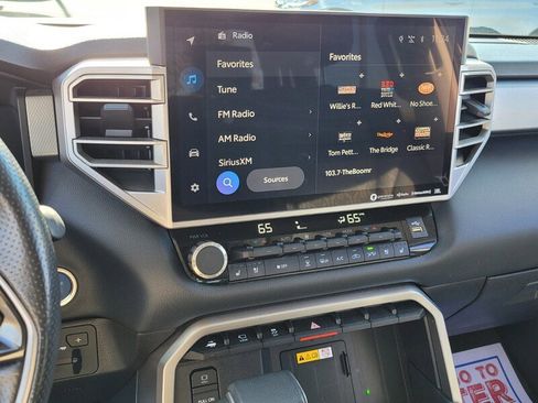 Used 2024 Toyota Tundra Limited image 19