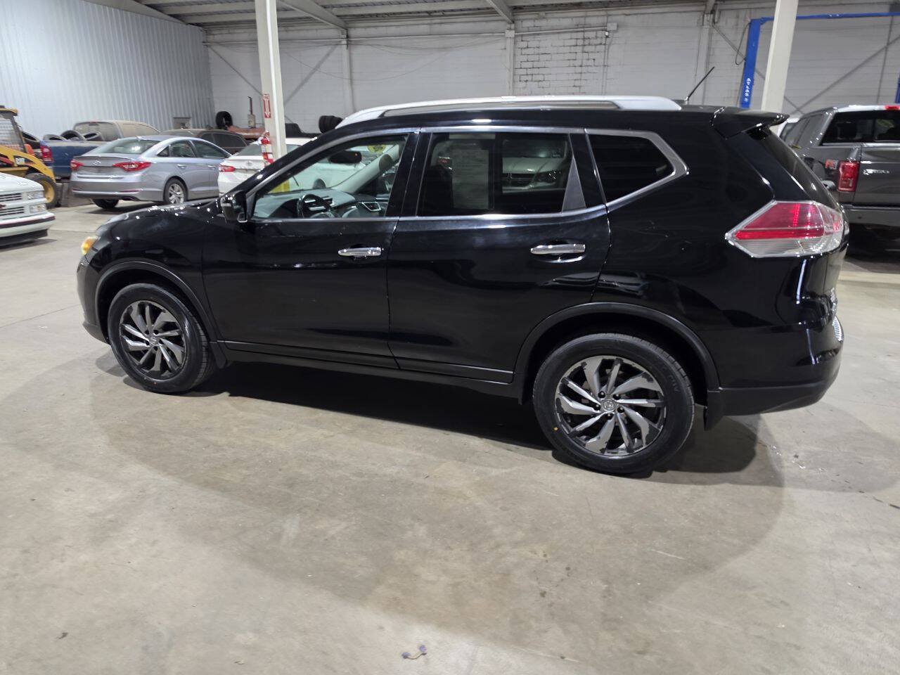 Used 2015 Nissan Rogue SL w/ SL Premium Package AWD/4WD image 6