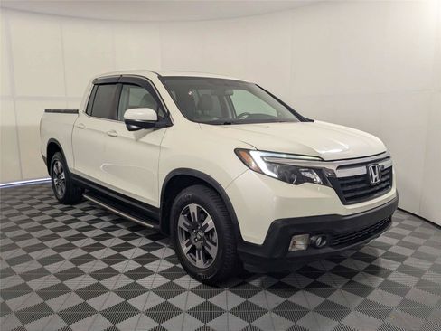 Used 2019 Honda Ridgeline RTL-T image 3