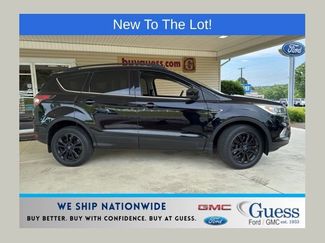 Used 2017 Ford Escape SE w/ Equipment Group 201A AWD/4WD video 1
