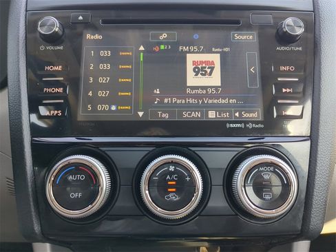 Used 2017 Subaru Forester 2.5i Premium image 21