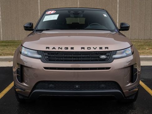 Used 2024 Land Rover Range Rover Evoque S image 3