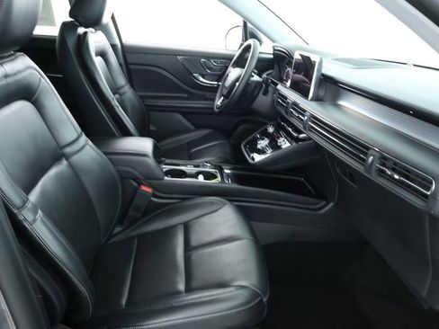 Used 2022 Lincoln Corsair AWD w/ Equipment Group 101A image 21