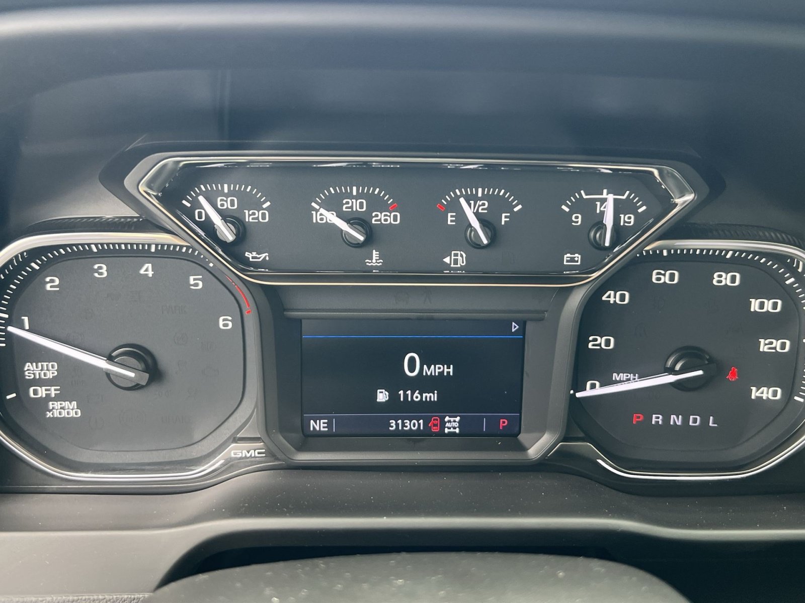 Used 2022 GMC Sierra 1500 SLE AWD/4WD image 16