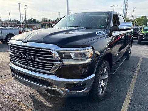 Certified 2022 RAM 1500 Laramie AWD/4WD image 1