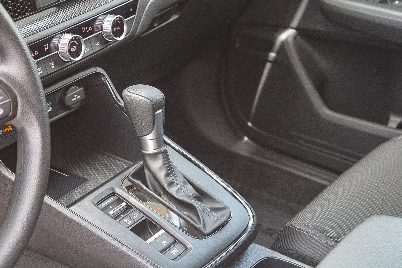 Used 2026 Honda CR-V EX image 21