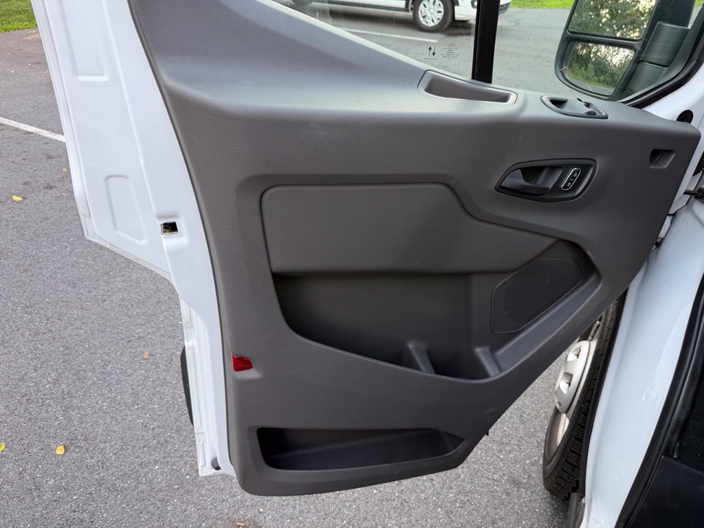 Certified 2025 Ford Transit 350 XLT AWD/4WD image 13