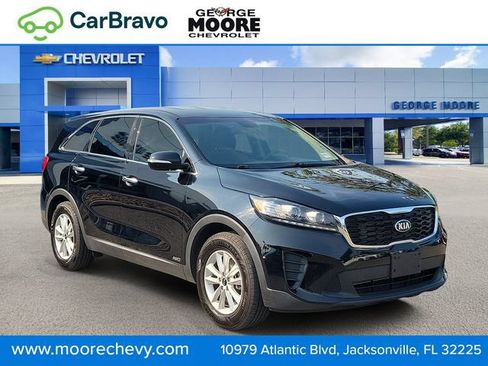 Used 2020 Kia Sorento LX AWD/4WD image 1
