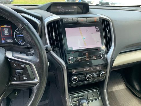 Used 2019 Subaru Ascent Limited AWD/4WD image 16