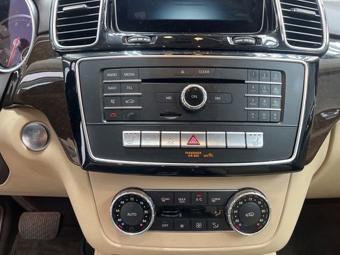 Used 2016 Mercedes-Benz GLE 350 image 24