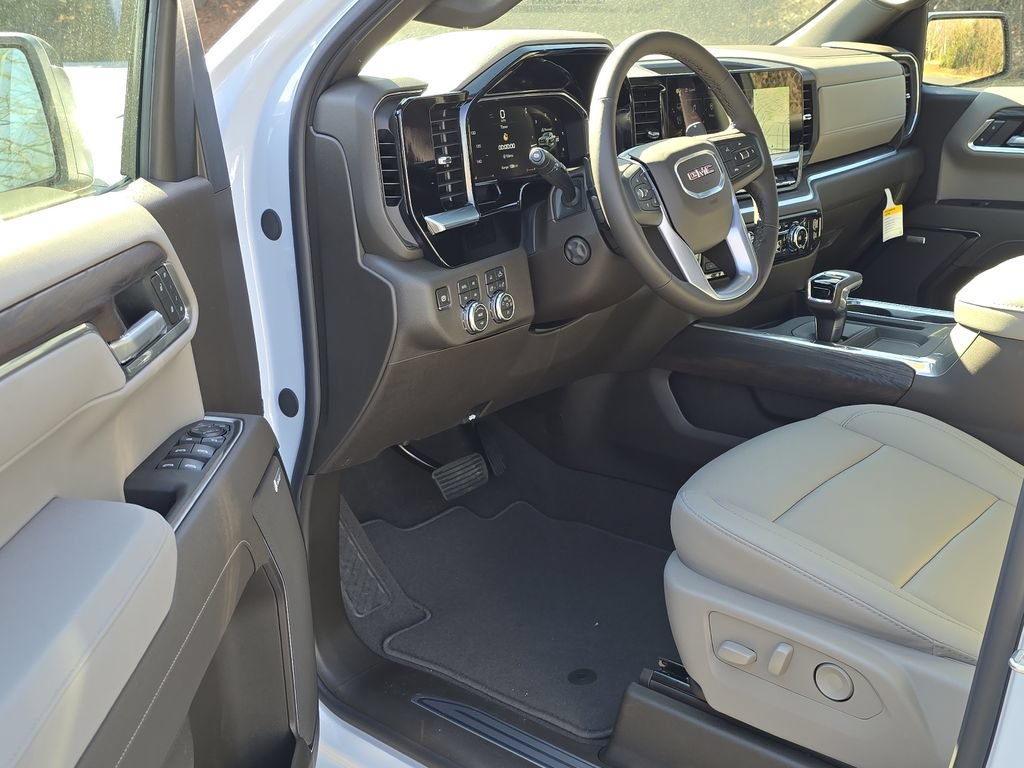 New 2026 GMC Sierra 1500 SLT w/ SLT Premium Plus Package AWD/4WD image 4