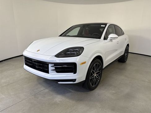 New 2026 Porsche Cayenne S image 1