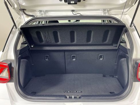 Used 2023 Hyundai Venue SEL image 27