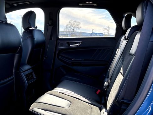 Used 2019 Ford Edge ST w/ Equipment Group 401A image 19