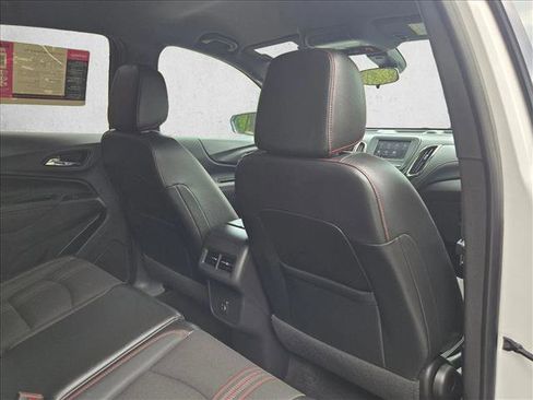 Used 2024 Chevrolet Equinox RS AWD/4WD image 21