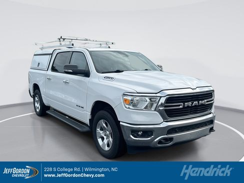 Used 2020 RAM 1500 Big Horn AWD/4WD image 1