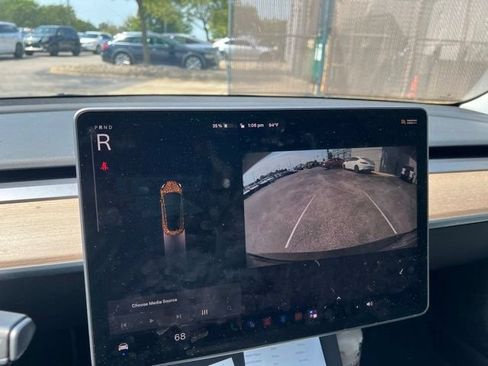 Used 2023 Tesla Model 3 Standard Range RWD image 12