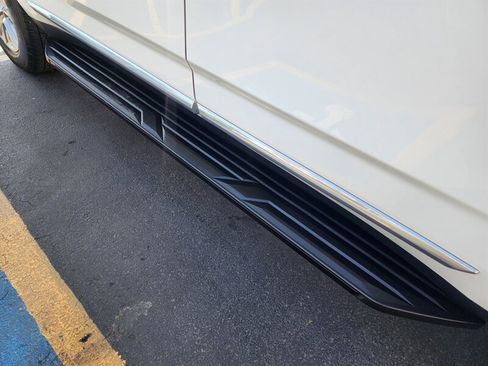Used 2023 GMC Yukon Denali w/ LPO, Floor Liner Package RWD image 13