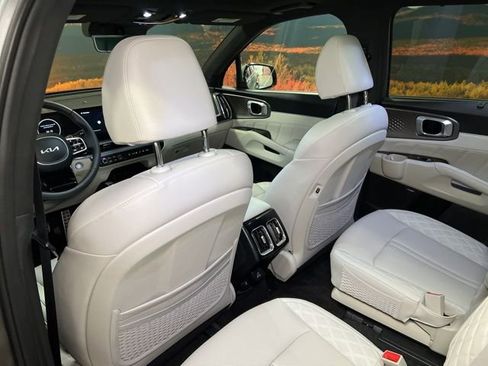 Used 2025 Kia Sorento SX Prestige image 53