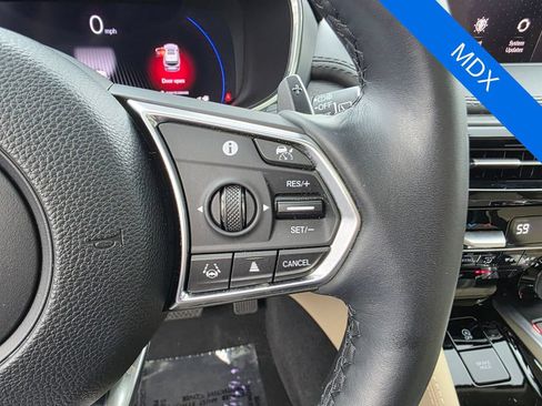 Used 2024 Acura MDX SH-AWD w/ Advance Package image 22