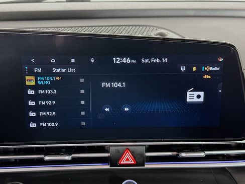 Used 2024 Hyundai Elantra SEL image 21