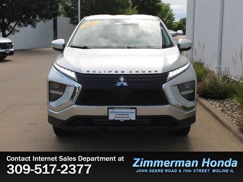Used 2022 Mitsubishi Eclipse Cross ES AWD/4WD image 4