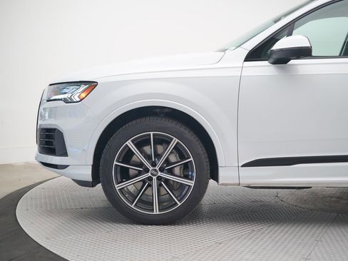 Used 2023 Audi Q7 3.0T Premium Plus w/ Premium Plus Package image 2