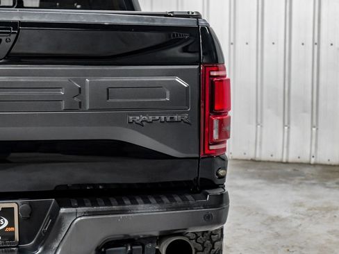 Used 2018 Ford F150 Raptor w/ Equipment Group 802A Luxury image 52