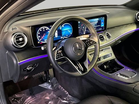 Used 2023 Mercedes-Benz E 350 4MATIC Sedan image 18