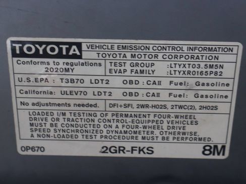 Used 2020 Toyota Tacoma TRD Sport w/ Technology Package AWD/4WD image 15