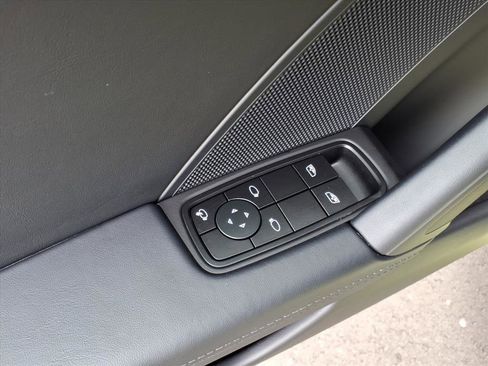 Used 2025 Porsche 911 Carrera 4 GTS image 10