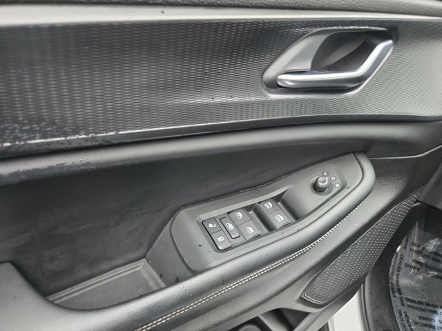 Used 2025 Jeep Grand Cherokee 4WD image 38