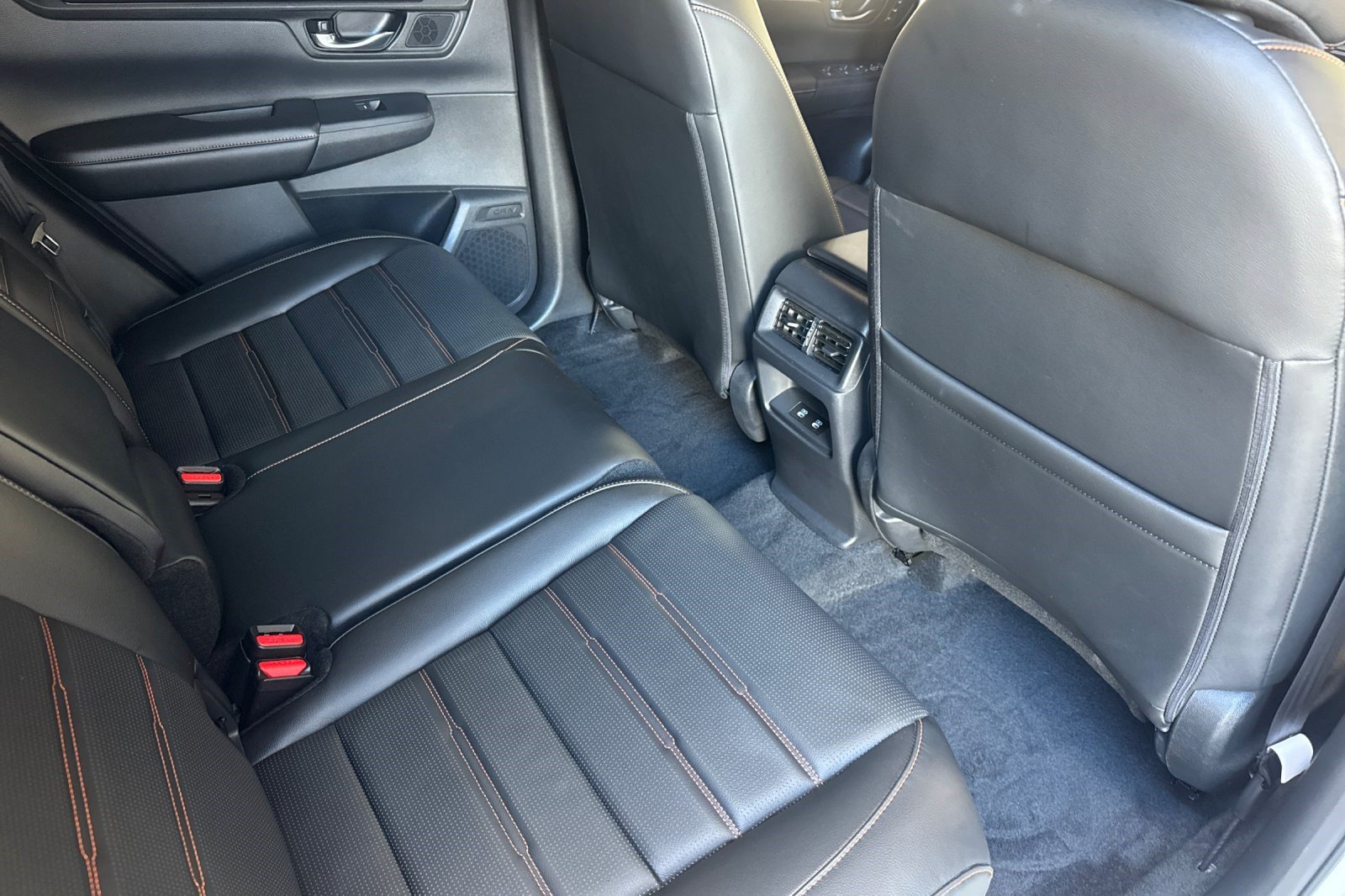 Used 2025 Honda CR-V Sport-L image 33