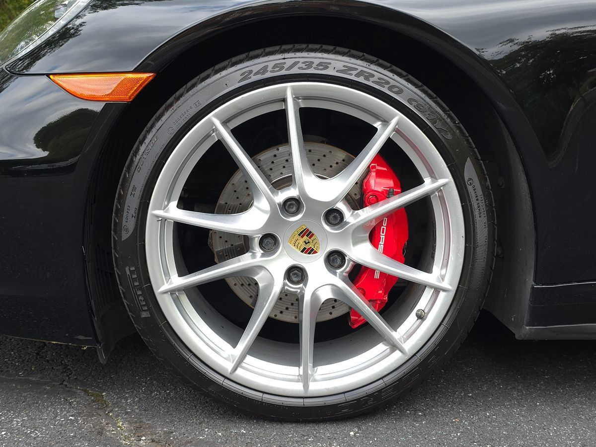 Used 2015 Porsche 911 Carrera 4S AWD/4WD image 42