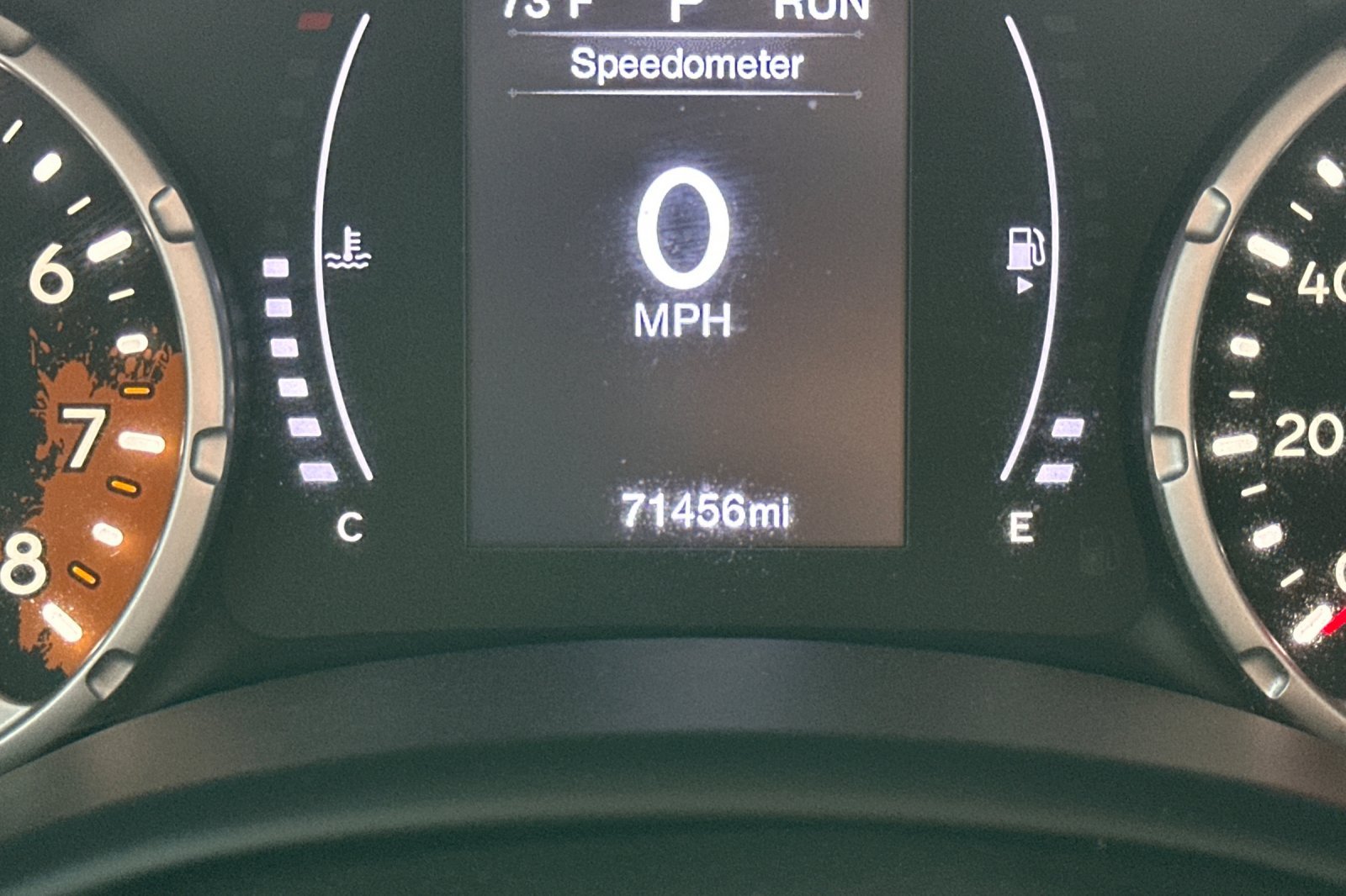 Used 2018 Jeep Renegade Latitude FWD image 40