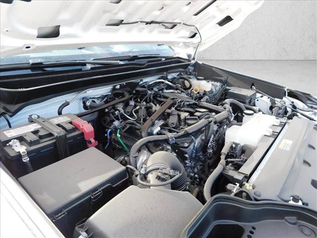 Used 2026 Toyota Tacoma SR5 w/ SR5 Upgrade Package AWD/4WD image 27