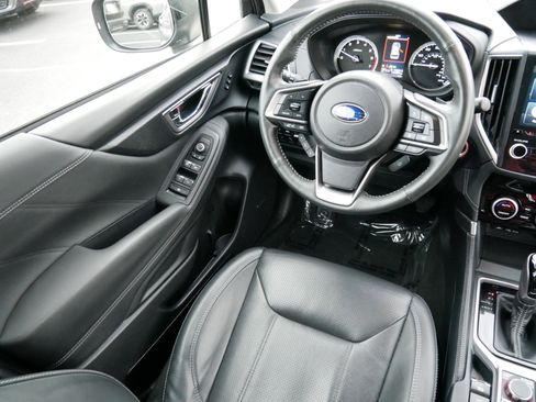 Used 2022 Subaru Forester Touring w/ Popular Package #2 image 9