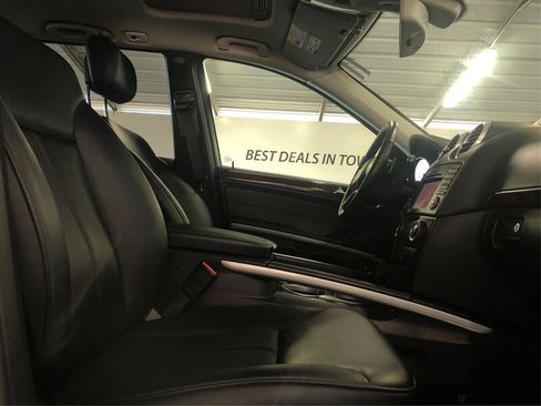 Used 2011 Mercedes-Benz GL 450 4MATIC image 9